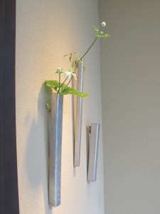 角一輪挿し　夏の花