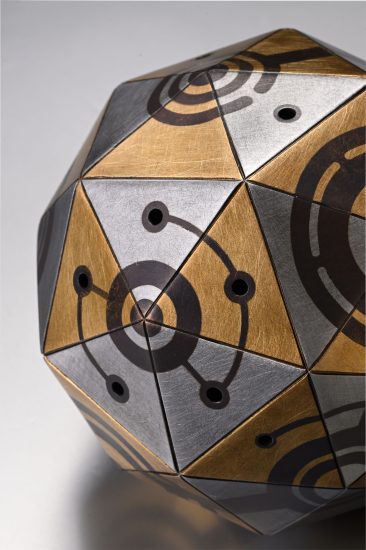 鉄・黄銅接合せ銅切嵌め紋「音玉」 / Iron/Brass Hagiawase, Copper Kiribame-mon "Otodama"