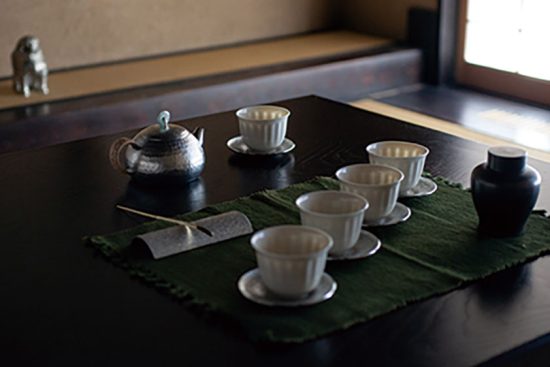 주석을 사용한 차도구